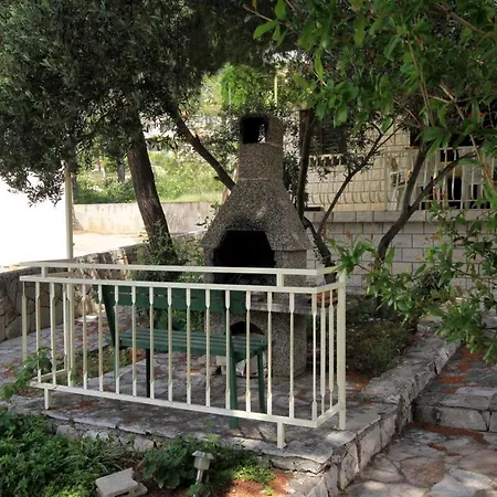 Studio Ivan Dolac 8711a Appartamento Jelsa (Hvar)